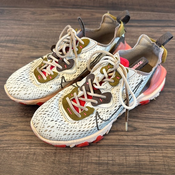 Nike Women’s Pink React Vision Air Max Sneakers - Picture 2 of 8